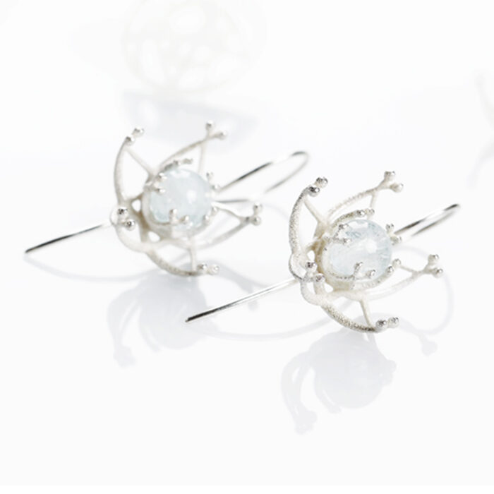 Hõbedast_kõrvarõngad_naistele