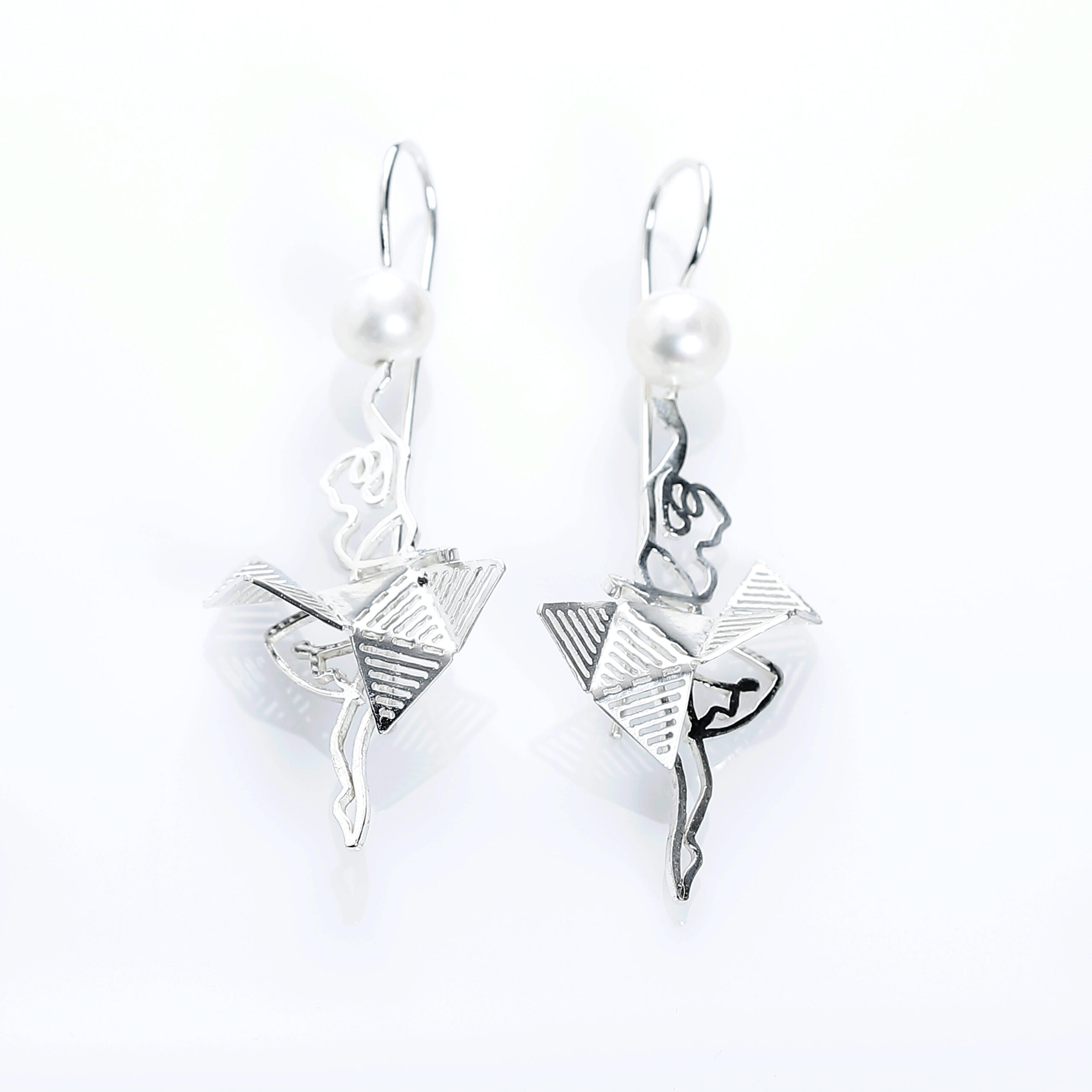 Opera kõrvarõngad Baleriin, hõbe pärliga