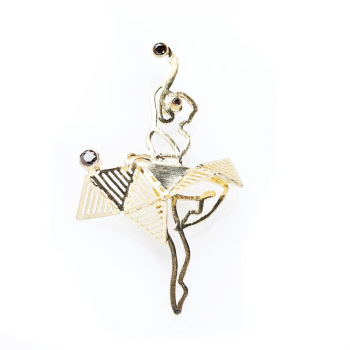 Opera pross baleriin, kullatud ja pruuni tsirkooniga