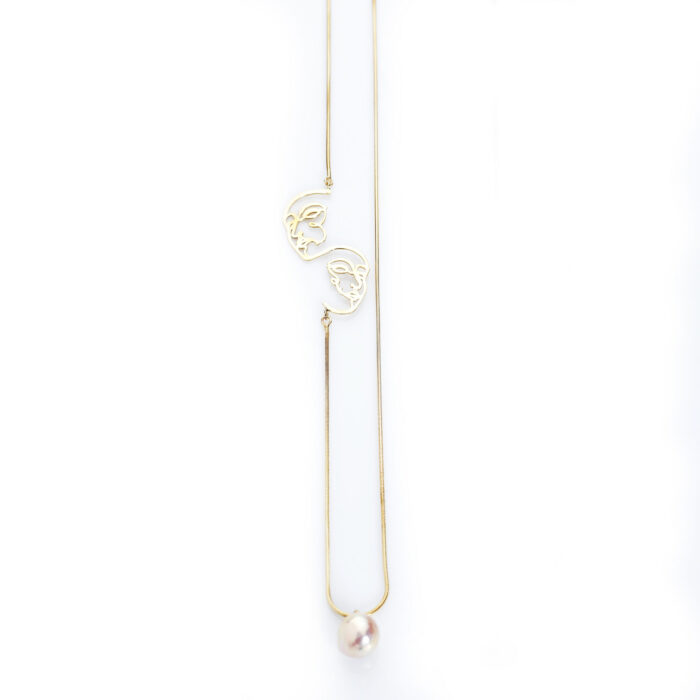 Opera kaelakee Mask, kuldne pärliga