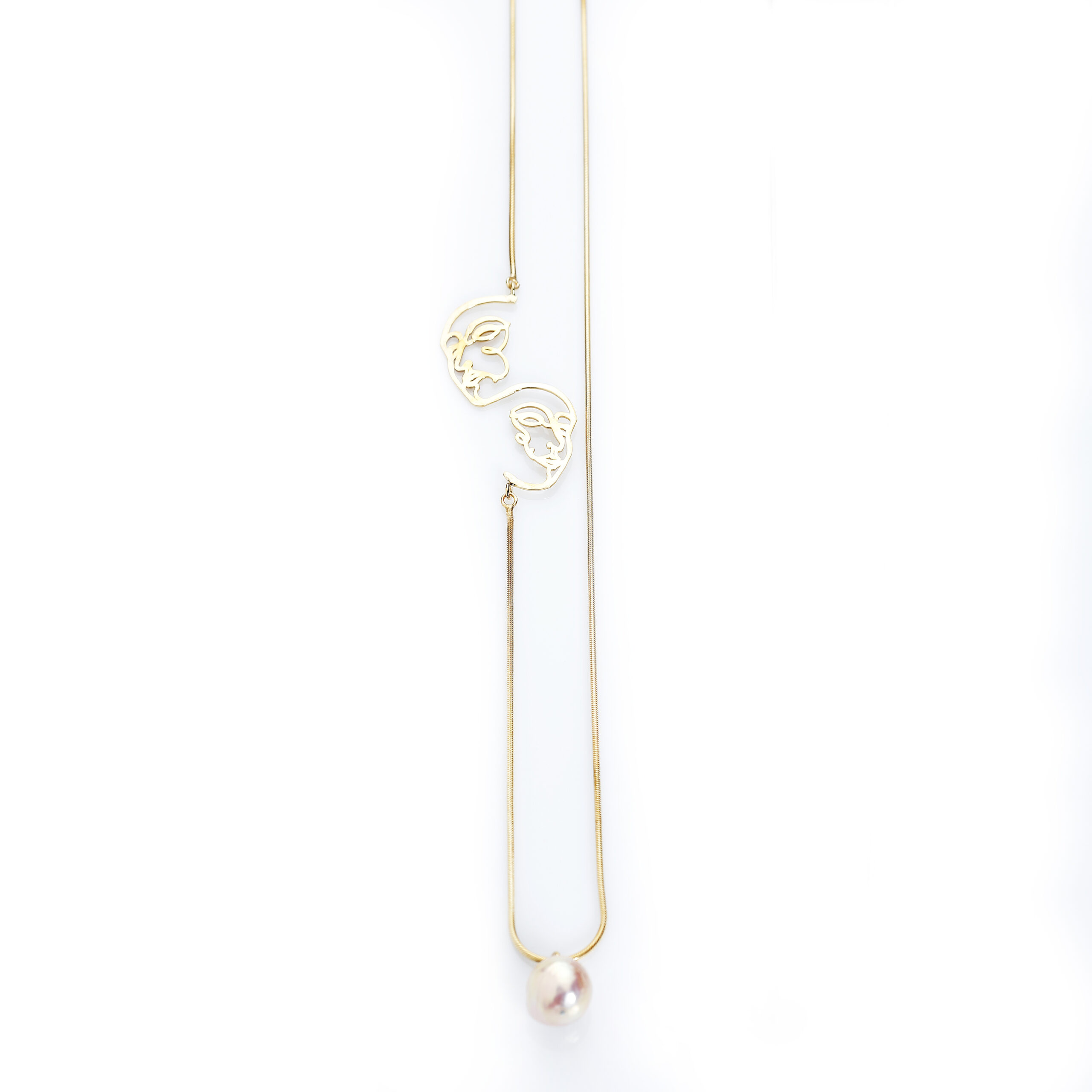 Opera kaelakee Mask, kuldne pärliga