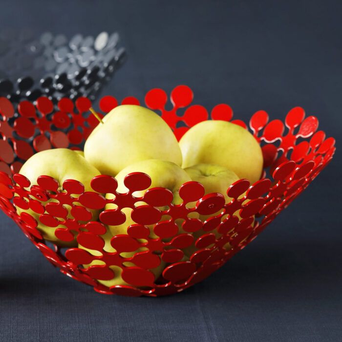 Kauss lumelilled punane, õuntega