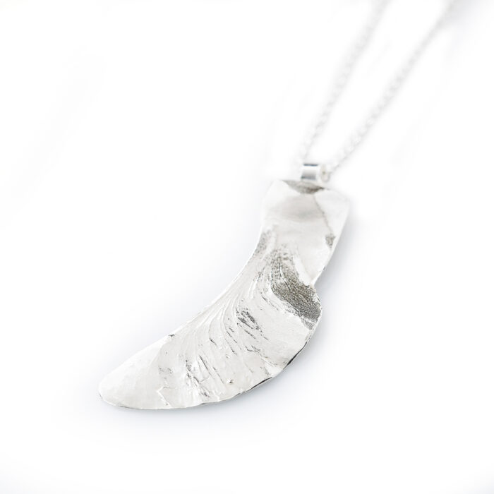 Vahtranina kaelakee hõbedane