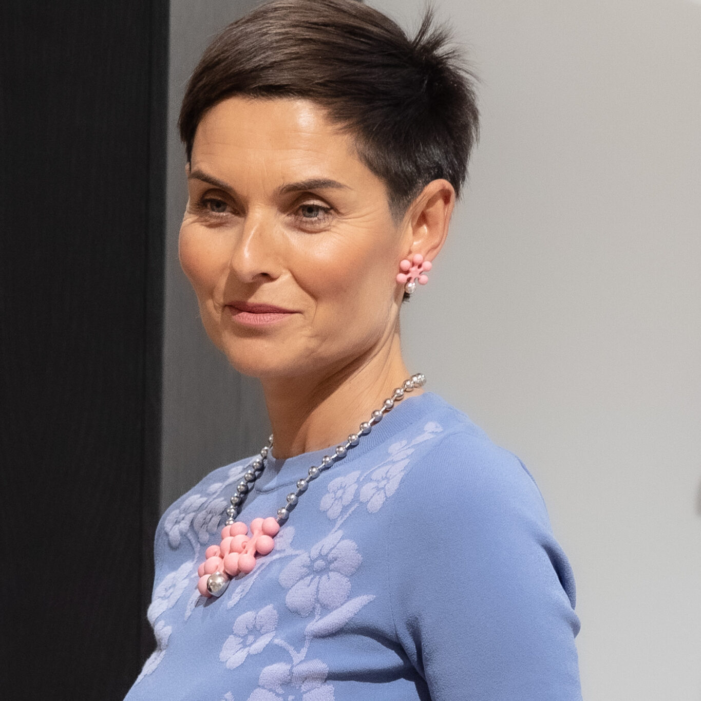 Nix Flores roosa komplekt modelliga