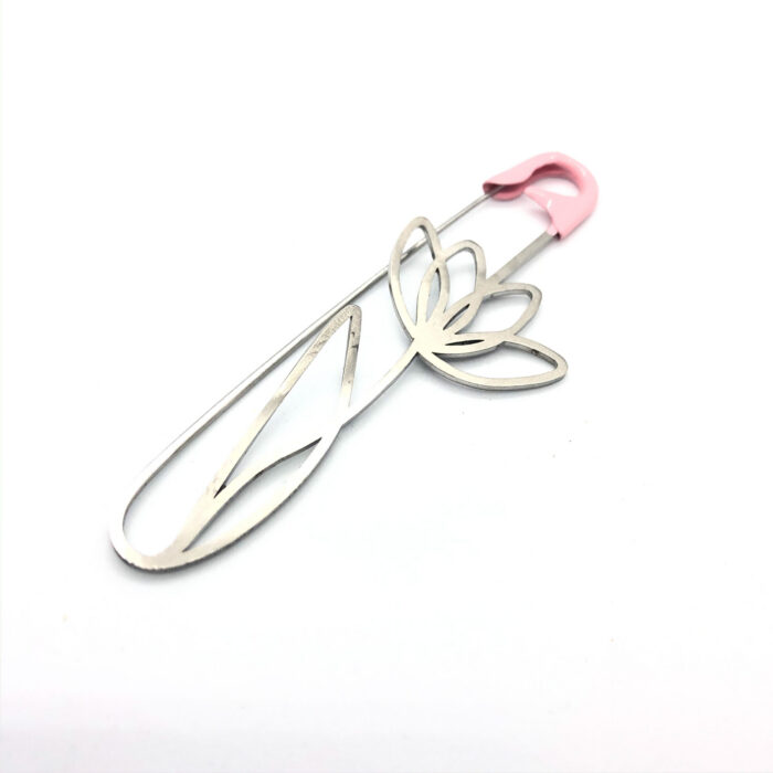 roosa ülane, turvanõel Anneli Tammik